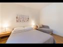 Apartmaji Horizont - 150 m from pebble beach: A1-Filip(4+2), A2-Mario(4+2) Brist - Riviera Makarska  - Apartma - A2-Mario(4+2): spalnica