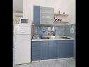 Apartmaji Blue - 100 m from beach: A1(3+1) Igrane - Riviera Makarska  - Apartma - A1(3+1): kuhinja