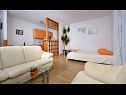 Apartmaji Zrine - comfortable with a balcony: A1(2+2) Makarska - Riviera Makarska  - Apartma - A1(2+2): dnevna soba