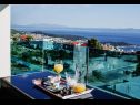 Apartmaji Luxury - heated pool, sauna and gym: A1(2), A2(2), A3(4), A4(2), A5(4), A6(2) Makarska - Riviera Makarska  - Apartma - A5(4): pogled na morje