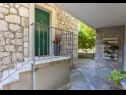 Hiša za počitnice Ned H(4+1) Tučepi - Riviera Makarska  - Hrvaška  - podrobnost (hiša in okolica)