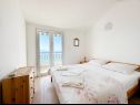 Apartmaji Tomo - 10 m from beach: A1(2+2), SA2(2) Zaostrog - Riviera Makarska  - Apartma - A1(2+2): spalnica