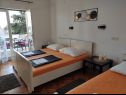 Apartmaji Nives - great location: A1(6), A5(2), A6(2), A7(2), A2(4), A3(3), A4(3) Novalja - Otok Pag  - Apartma - A3(3): spalnica