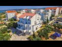 Apartmaji Boris - 150 m from beach: A7(2+1), A6(2+1), A4(2+2), A8(3+1), A5(4+1) Novalja - Otok Pag  - hiša