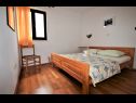 Apartmaji Maja - peaceful and quiet location A1(4+1), A2(2+2) Dobropoljana - Otok Pašman  - Apartma - A1(4+1): spalnica