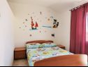 Apartmaji Jaki - 150 m from beach A1(4), SA2(2+1), A3(4), A4(4), SA5(3) Orebić - Polotok Pelješac  - Apartma - A4(4): spalnica
