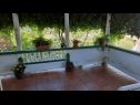 Apartmaji Pavilion - beautiful garden & comfortable: A1(5) Kampor - Otok Rab  - Apartma - A1(5): terasa
