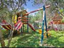 Apartmaji Spomenka - green paradise; A1(4+1), A2(4+1), A3(6) Palit - Otok Rab  - otroško igrišče