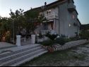 Apartmaji Mig - with beautiful garden: A1(2+1), A3(4+1), A4(4+1) Supetarska Draga - Otok Rab  - hiša