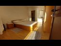 Apartmaji Jase - 30 m from beach : SA1-crvena kuhinja(2), A2(4), SA3(2+1), SA4-bijela kuhinja(2) Lukovo Šugarje - Riviera Senj  - Studio apartma - SA4-bijela kuhinja(2): spalnica