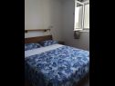 Apartmaji Dragi - at the beach & parking: A1(2+2), A2(2+1) Zaliv Kanica (Rogoznica) - Riviera Šibenik  - Hrvaška  - Apartma - A1(2+2): spalnica