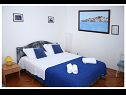 Apartmaji Buffalo - 150m from the beach & parking: A1(6), A2(2) Primošten - Riviera Šibenik  - Apartma - A1(6): spalnica