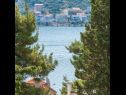 Apartmaji Marija  - 40 m from beach: A1-Plavi (2+1), A2-Crveni (2+1) Rogoznica - Riviera Šibenik  - pogled na morje (hiša in okolica)