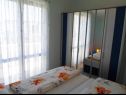Apartmaji Marko - 30m from beach; A1(2+2), A2(2+2), A3(2+2), A4(2+2) Rogoznica - Riviera Šibenik  - Apartma - A3(2+2): spalnica