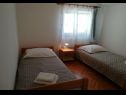 Apartmaji Marija - 100 m from beach: A1(4), A2(4), A3(4), A4(3), A5(2+1) Tribunj - Riviera Šibenik  - Apartma - A1(4): spalnica