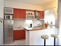 Apartmaji Mila - family friendly & comfortable: A1 (6+1) Vodice - Riviera Šibenik  - Apartma - A1 (6+1): kuhinja