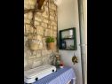 Hiša za počitnice Sunce - relaxing & quiet: H(2+2) Maslinica - Otok Šolta  - Hrvaška  - H(2+2): podrobnost