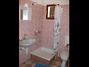 Hiša za počitnice Ina - peaceful H Pierida (8+4) Stomorska - Otok Šolta  - Hrvaška  - H Pierida (8+4): kopalnica s straniščem