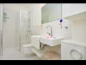 Apartmaji Ginestra - central, cosy and modern : A1(4) Split - Riviera Split  - Apartma - A1(4): kopalnica s straniščem