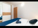 Apartmaji Lux 3 - heated pool: A5(4+2), A6(4+2) Marina - Riviera Trogir  - Apartma - A5(4+2): spalnica