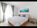 Apartmaji Lux 3 - heated pool: A5(4+2), A6(4+2) Marina - Riviera Trogir  - Apartma - A6(4+2): spalnica