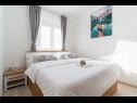 Apartmaji Lux 3 - heated pool: A5(4+2), A6(4+2) Marina - Riviera Trogir  - Apartma - A6(4+2): spalnica