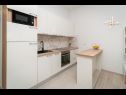 Apartmaji Lux 3 - heated pool: A5(4+2), A6(4+2) Marina - Riviera Trogir  - Apartma - A6(4+2): kuhinja