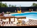 Hiša za počitnice Pax - with pool: H(4+2) Marina - Riviera Trogir  - Hrvaška  - bazen