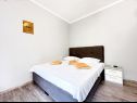 Apartmaji Mia - with pool: A1(4) Marina - Riviera Trogir  - Apartma - A1(4): spalnica