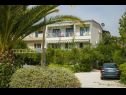 Apartmaji Arc - 5 M From Beach: A1 Green (2+2), A2 Yellow (2+2), A3 Red (2+2), SA4 Blue (2+2) Poljica (Marina) - Riviera Trogir  - hiša