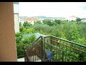 Apartmaji Luka - pet friendly A1(4+2) Seget Donji - Riviera Trogir  - Apartma - A1(4+2): terasa
