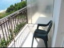 Apartmaji Rose - 30 m from the beach: A1(2+1), A2(2+1), A3(2+1), A4(2+1), A5(2+1) Seget Vranjica - Riviera Trogir  - Apartma - A2(2+1): balkon