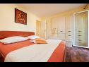 Hiša za počitnice Villa Linda - big terraces: H(5+2) Seget Vranjica - Riviera Trogir  - Hrvaška  - H(5+2): spalnica