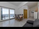 Apartmaji Mil - 80m from the sea A1(4+1), A2(2) Sevid - Riviera Trogir  - Apartma - A1(4+1): interijer