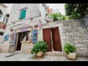 Apartmaji in sobe Jare - in old town R1 zelena(2), A2 gornji (2+2) Trogir - Riviera Trogir  - hiša
