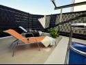 Apartmaji MeMi - great location, modern & parking: A1 Marin(4) Trogir - Riviera Trogir  - terasa