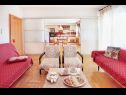 Apartmaji Tomi - with large terrace (60m2): A1(4) Trogir - Riviera Trogir  - Apartma - A1(4): dnevna soba