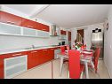 Apartmaji Irvin - sweet apartment : A1(5) Trogir - Riviera Trogir  - Apartma - A1(5): kuhinja in jedilnica