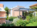 Hiša za počitnice Mirjana - beautiful garden with barbecue: H(4+1) Trogir - Riviera Trogir  - Hrvaška  - hiša