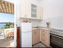 Apartmaji Mihaela - sea view : A1(5+1), A2(4), SA3(2) Trogir - Riviera Trogir  - Apartma - A2(4): kuhinja