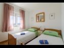 Apartmaji Pery - 2 bedroom sea view apartment: A1(4+1) Trogir - Riviera Trogir  - Apartma - A1(4+1): spalnica