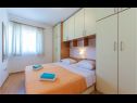 Apartmaji Mare - comfortable apartment : A1(5), A2(5) Trogir - Riviera Trogir  - Apartma - A1(5): spalnica