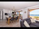 Apartmaji Tom - panoramic sea view: A1(6) Trogir - Riviera Trogir  - Apartma - A1(6): dnevna soba