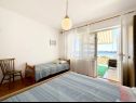 Apartmaji Mihaela - sea view : A1(5+1), A2(4), SA3(2) Trogir - Riviera Trogir  - Apartma - A1(5+1): spalnica