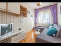 Apartmaji Kosta - 70m from sea : A1(2+1), A2(4+2) Vinišće - Riviera Trogir  - Apartma - A2(4+2): dnevna soba
