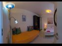 Apartmaji Mirjana A1(2+1) Vis - Otok Vis  - Apartma - A1(2+1): spalnica