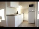 Apartmaji Ivan C A1(4+1), A2(4+1), A4(4+1), A3(4+1) Bibinje - Riviera Zadar  - Apartma - A4(4+1): kuhinja