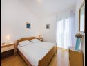 Apartmaji Mare - with parking : A1 prizemlje(4), A2 kat(4) Bibinje - Riviera Zadar  - Apartma - A2 kat(4): spalnica