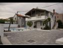 Apartmaji Vesna - with pool A1(4+2), A2(2+2) Nin - Riviera Zadar  - 