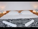 Apartmaji Remi - 300 m from sea: A1(4+2), A2(2+2), A3(2+2) Nin - Riviera Zadar  - Apartma - A3(2+2): spalnica
